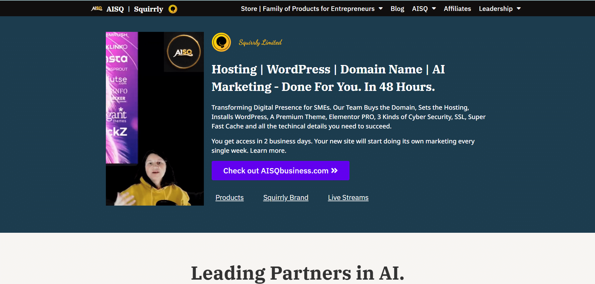 Captura de pantalla del sitio web de Squirrly ofreciendo servicios de hosting y marketing